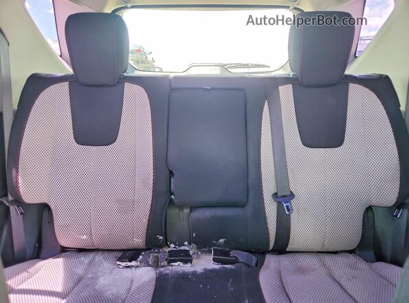 2GNALBEK7H1571431 2017 CHEVROLET EQUINOX Black Rear interior view