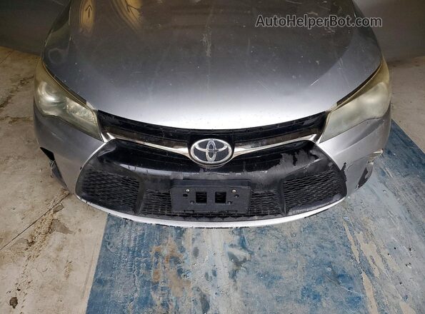 4T1BF1FK7HU670103 2017 TOYOTA CAMRY Silver Вид підкапотного простору