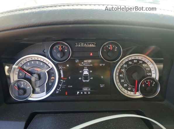 1C6RR7NT1HS594243 2017 RAM 1500 Silver 