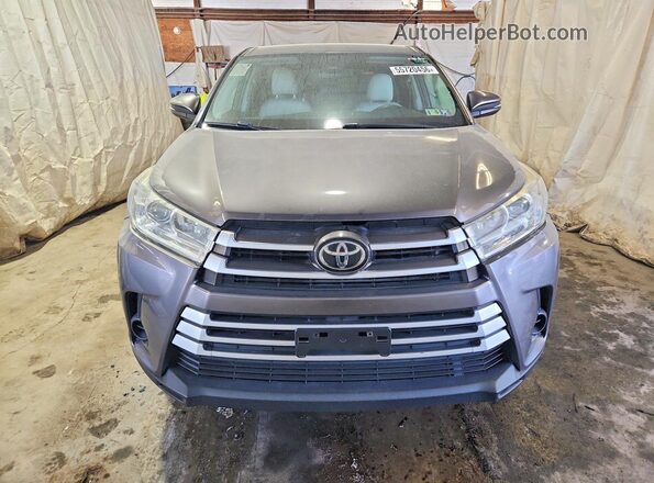5TDBZRFH6KS704994 2019 TOYOTA HIGHLANDER Gray Rear view