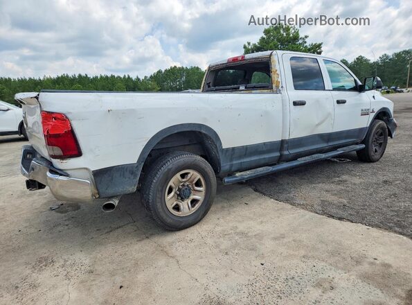 3C6UR4HL4JG104895 2018 RAM 2500 Белый Передняя правая четверть