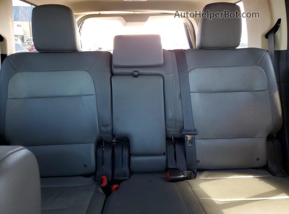 2FMHK6D89KBA05159 2019 FORD FLEX Silver Widok wnętrza z tyłu