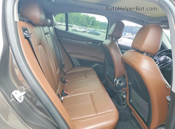 ZASPAKBN2K7C36294 2019 ALFA ROMEO STELVIO Brown ძრავის განყოფილების ხედი