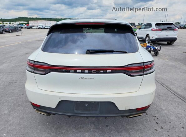 WP1AA2A52KLB04819 2019 PORSCHE MACAN Белый Вид салона спереди