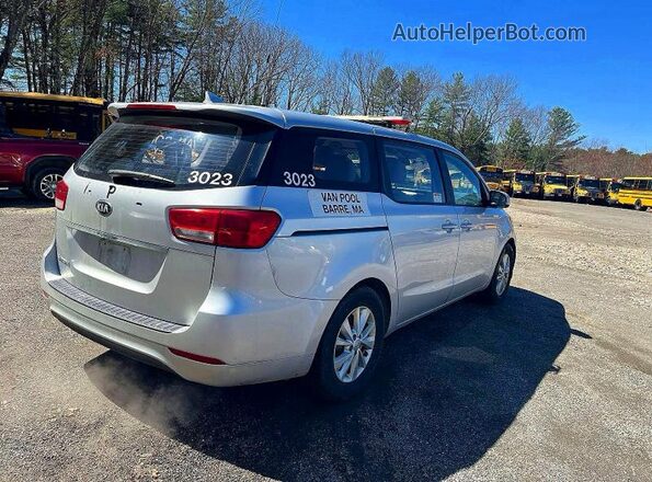 KNDMA5C12J6400723 2018 KIA SEDONA Gray Առջևի աջ