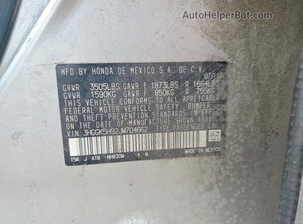 3HGGK5H92JM704662 2018 HONDA FIT Silver Вид наклейки з VIN-кодом