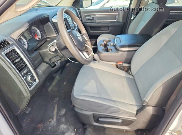 1C6RR6TT4MS544864 2021 RAM 1500 White Вид панелі приладів