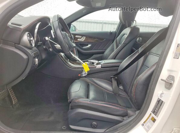 55SWF6EB4JU247044 2018 MERCEDES-BENZ C White Dashboard view
