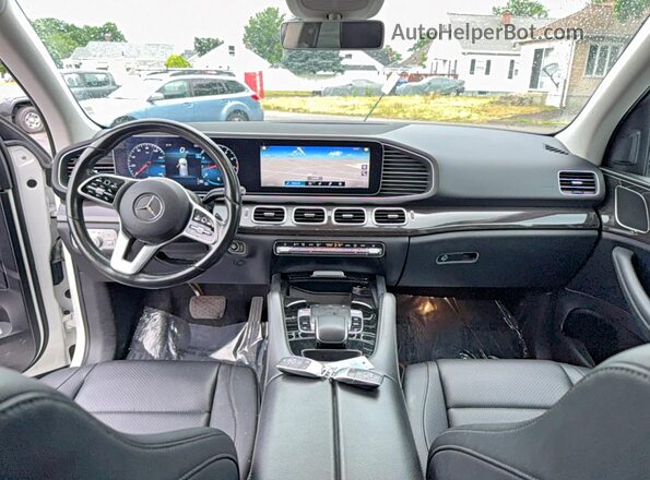 4JGFB4KB4LA008641 2020 MERCEDES-BENZ GLE White Rear seats view