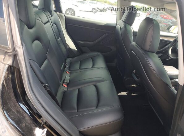 5YJ3E1EA8PF422776 2023 TESLA MODEL 3 Черный Вид задней части салона
