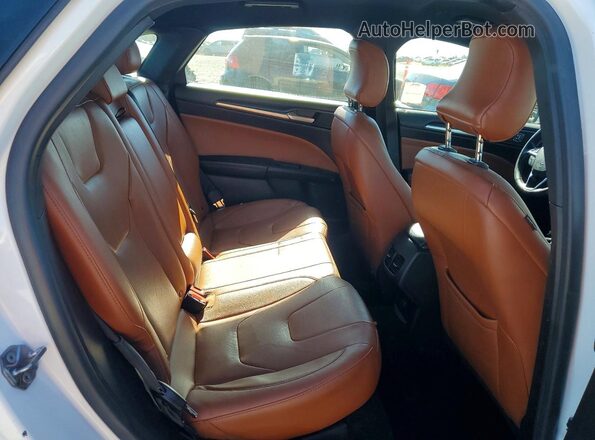 3FA6P0SU7KR238619 2019 FORD FUSION Белый Вид задней части салона