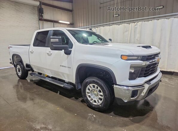 2GC1KNE76T1185746 2026 CHEVROLET SILVERADO Белый Вид спереди