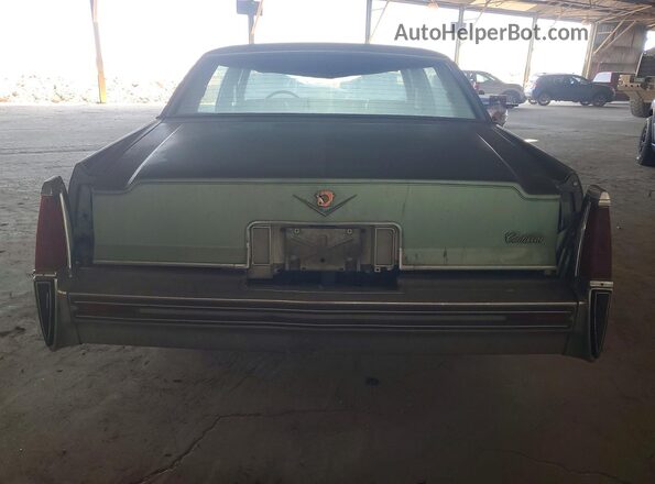 6D69S7Q312511 1977 CADILLAC DEVILLE Green Rear view