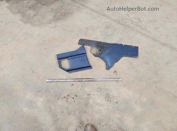 6Y87Z100940 1966 FORD THUNDRBIRD Blue ძრავის განყოფილების ხედი