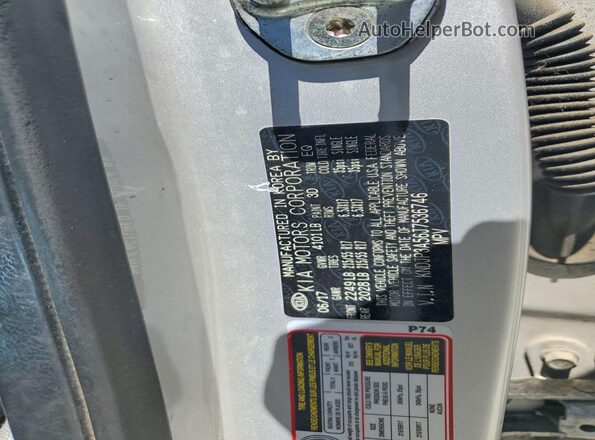 KNDJP3A56J7536746 2018 KIA SOUL Silver 