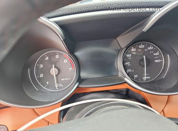 ZARFAEBN3H7535619 2017 ALFA ROMEO GIULIA White Vista de los asientos traseros