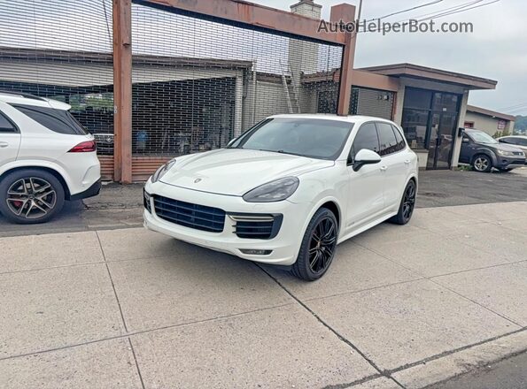WP1AD2A21GLA79142 2016 PORSCHE CAYENNE White Հետևի աջ