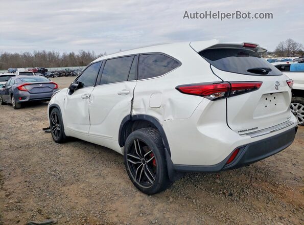 5TDGZRBH5NS206267 2022 TOYOTA HIGHLANDER White 