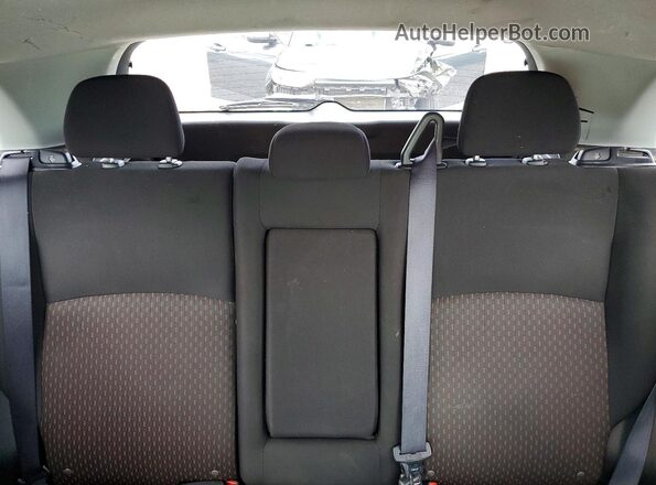 JA4AP3AU0JU002919 2018 MITSUBISHI OUTLANDER Silver Вид задньої частини салону