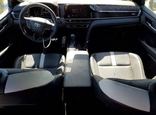 4T1DAACKXSU147127 2025 TOYOTA CAMRY Белый 