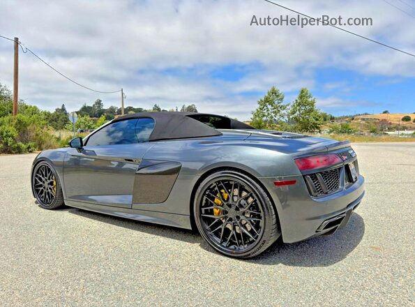 WUAVACFX5H7903940 2017 AUDI R8 Gray Przód prawy