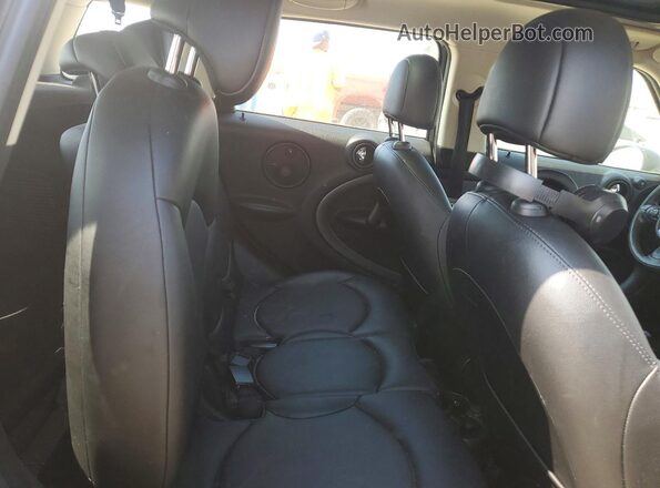 WMWZC5C58GWU03330 2016 MINI COOPER Black Rear interior view