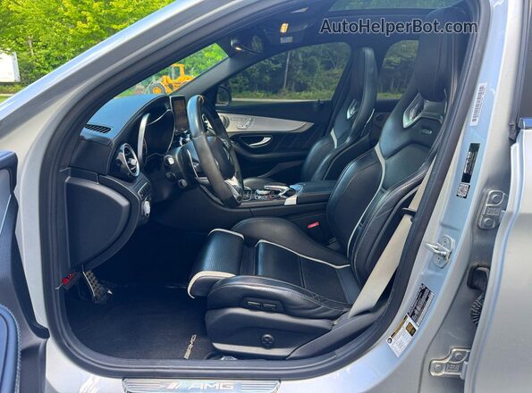 55SWF8HB4GU114722 2016 MERCEDES-BENZ C-CLASS Серебряный 