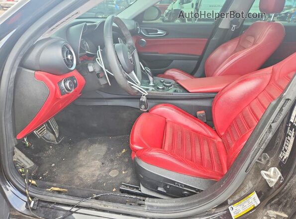 ZARFAEEN4H7544406 2017 ALFA ROMEO GIULIA Черный 