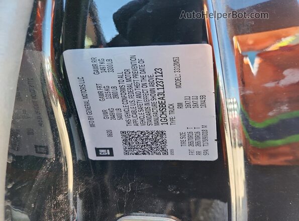 1GCHSBEA3L1237123 2020 CHEVROLET COLORADO Black VIN კოდის სტიკერის ხედი