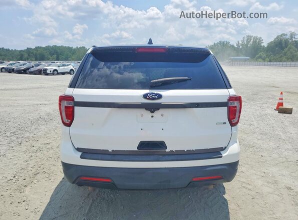 1FM5K8AR8KGA62392 2019 FORD EXPLORER White Front interior view