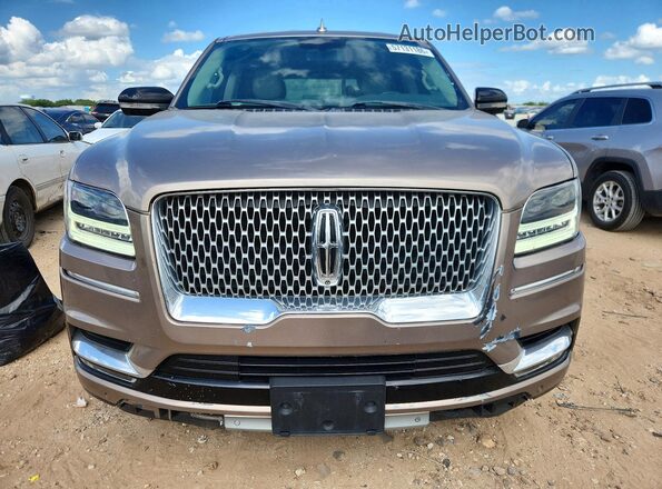 5LMJJ2MT0JEL00281 2018 LINCOLN NAVIGATOR Beige Rear view