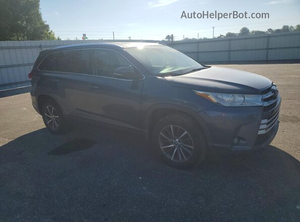 5TDKZRFH7JS280711 2018 TOYOTA HIGHLANDER Blue Vista frontal