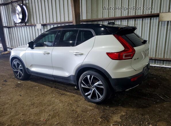 YV4162UM7K2107000 2019 VOLVO XC40 White Trasero derecho