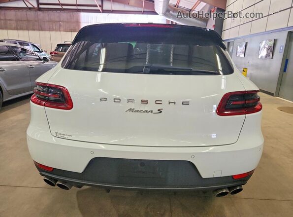 WP1AB2A55GLB50620 2016 PORSCHE MACAN White 