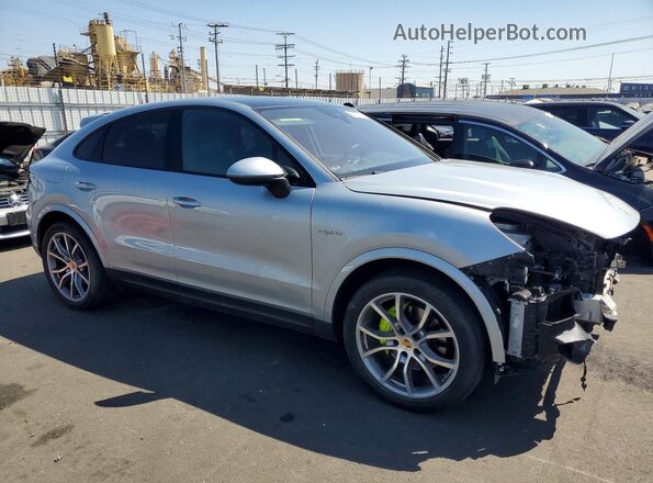 WP1BE2AY8NDA51058 2022 PORSCHE CAYENNE Серебряный 