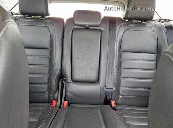 1FMCU0HD5JUA21571 2018 FORD ESCAPE Gray Սալոնի հետևի տեսք
