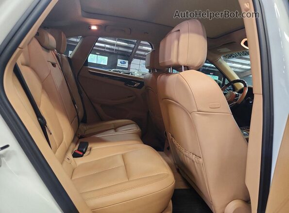 WP1AB2A55GLB50620 2016 PORSCHE MACAN White 