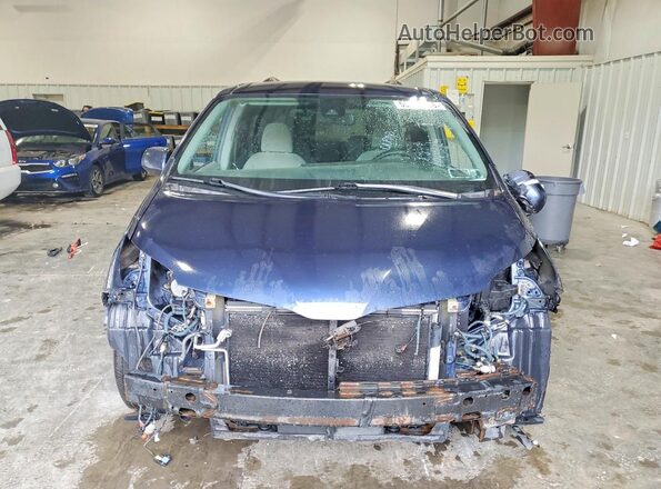 5TDKZ3DC1JS960012 2018 TOYOTA SIENNA Blue 