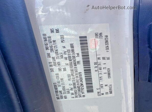 1FTYE1ZM1JKB51970 2018 FORD TRANSIT Белый Вид задних сидений