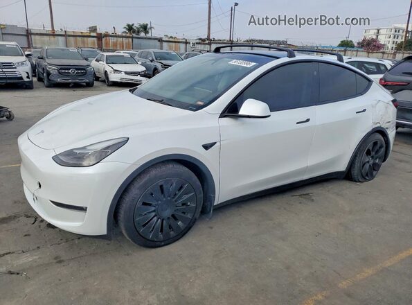 7SAYGAEE1PF881184 2023 TESLA MODEL White 