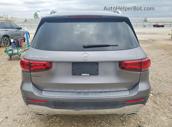 W1N4M4HBXLW024299 2020 MERCEDES-BENZ GLB-CLASS Gray Vista interior delantera