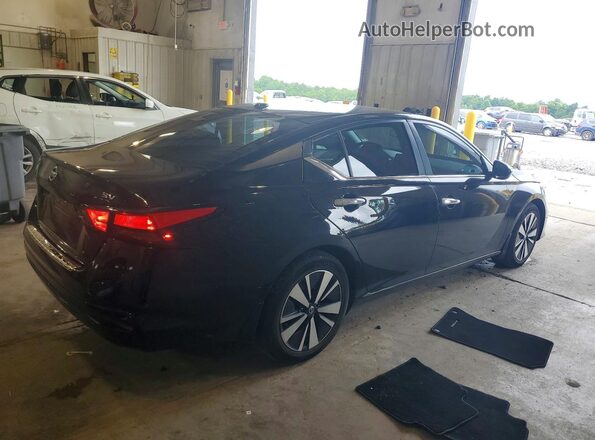 1N4BL4DV5MN331927 2021 NISSAN ALTIMA Black Передня права чверть