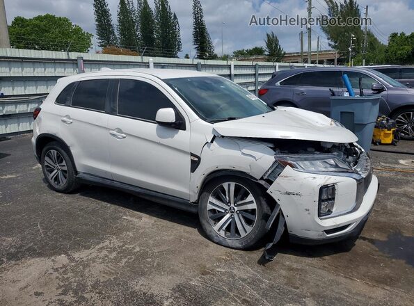 JA4APUAUXMU028325 2021 MITSUBISHI OUTLANDER White Widok z przodu