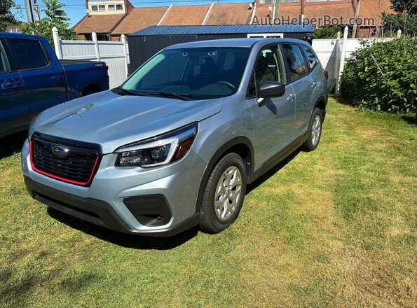 JF2SKADC8MH444068 2021 SUBARU FORESTER Gray 