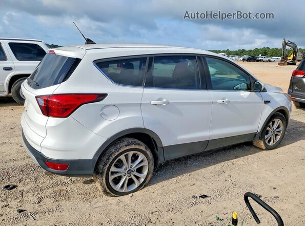 1FMCU0GD3KUB82083 2019 FORD ESCAPE White 