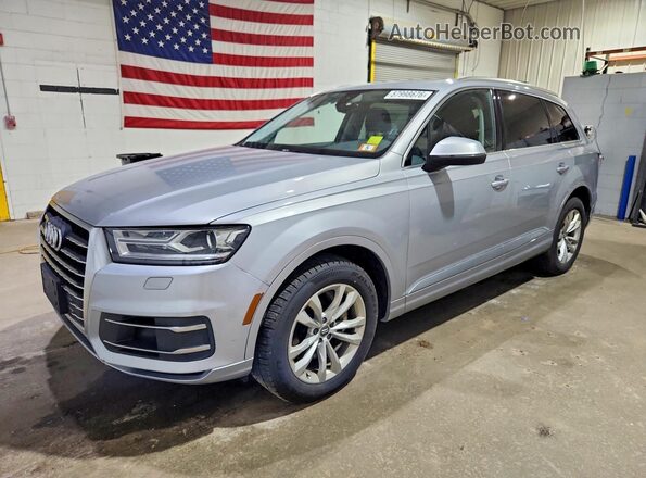 WA1LAAF79HD042993 2017 AUDI Q7 Silver Задня ліва чверть