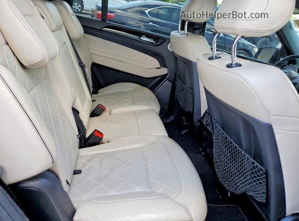 4JGDF6EE4HA758285 2017 MERCEDES-BENZ GLS Black Engine compartment view