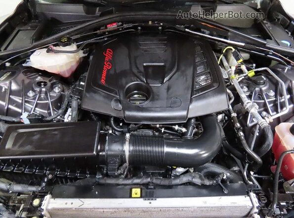 ZARFAEBNXJ7592504 2018 ALFA ROMEO GIULIA Gray Vista del salpicadero