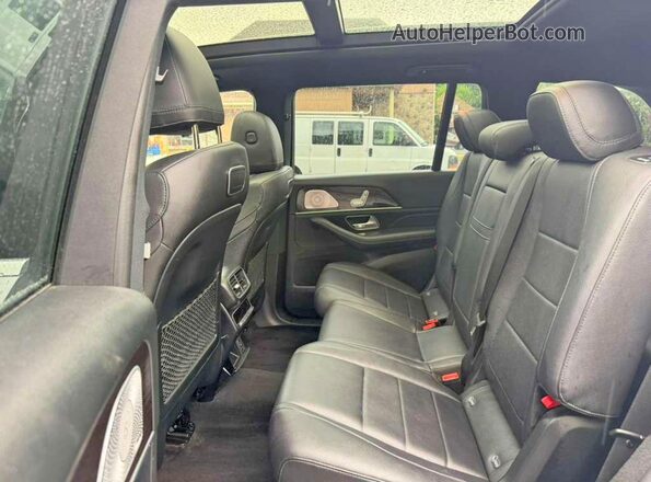 4JGFF5KE8LA116751 2020 MERCEDES-BENZ GLS Silver Widok zestawu wskaźników