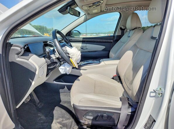 5NMJE3AE2NH024910 2022 HYUNDAI TUCSON Белый Вид панели приборов